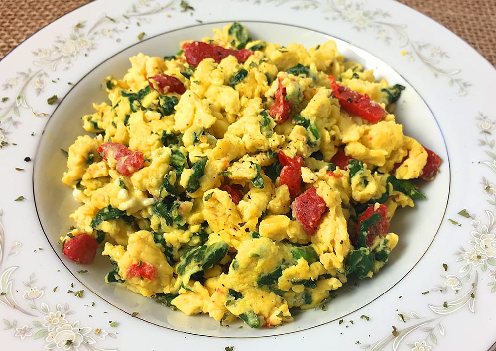 Scrambled Eggs with Tomatoes and Peppers