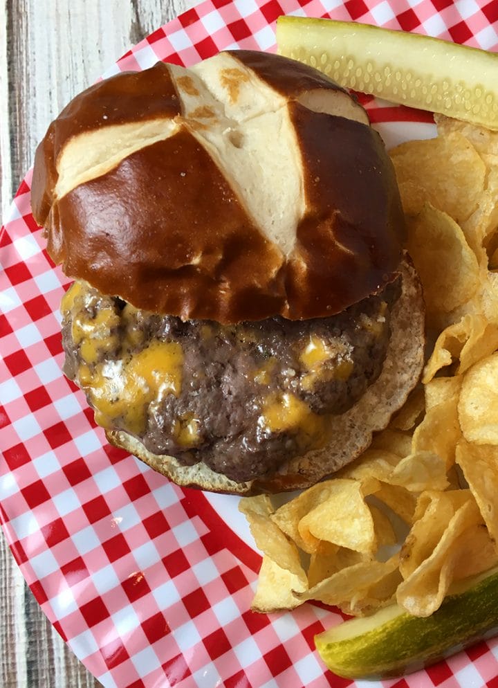 Recipe for cheddar ranch burgers in an Instant Pot electric pressure cooker.