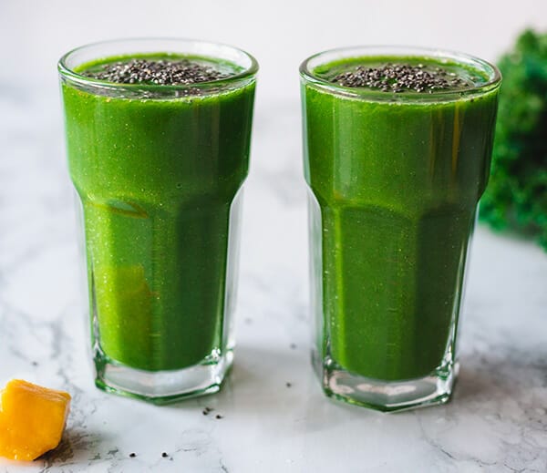 A recipe for a healthy green breakfast smoothie