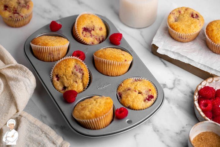 Moist and delicious raspberry muffins.
