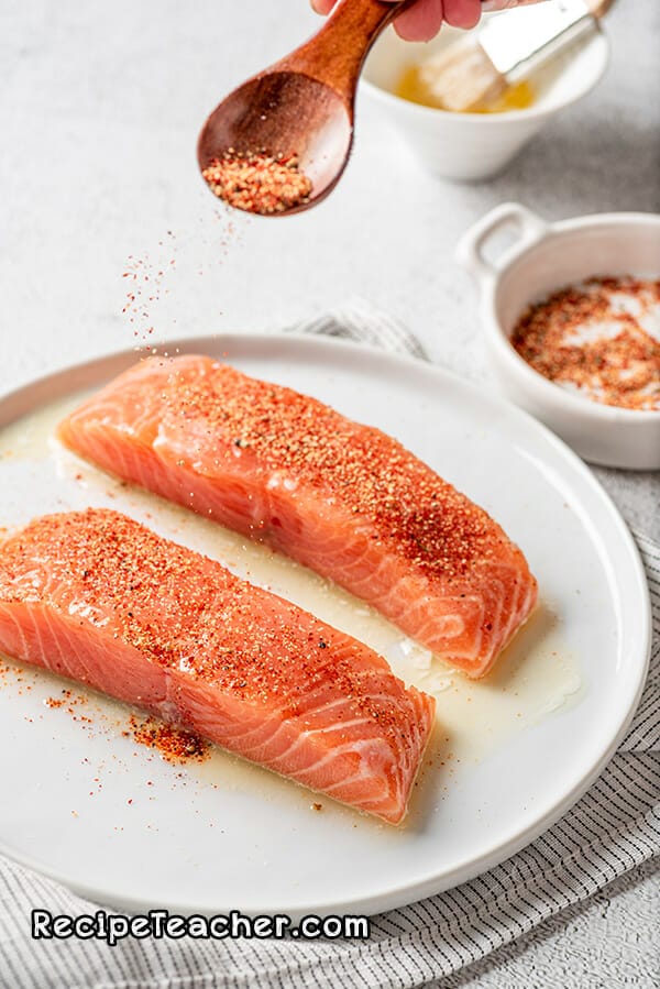 how long to cook salmon in air fryer at 350