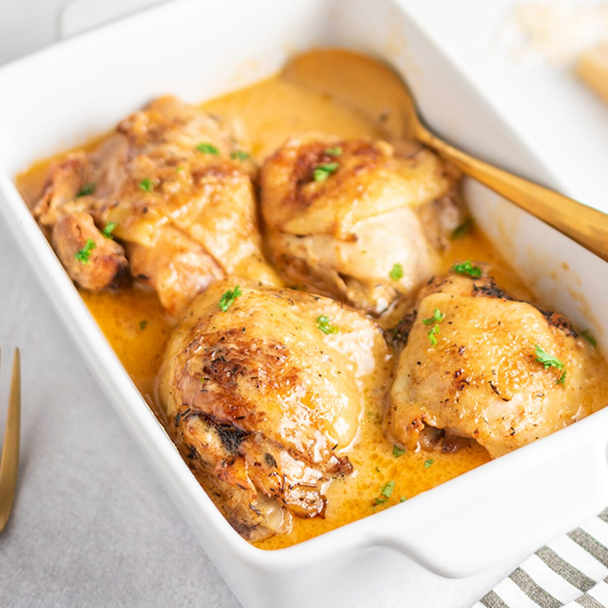 Instant Pot Creamy Garlic Chicken RecipeTeacher