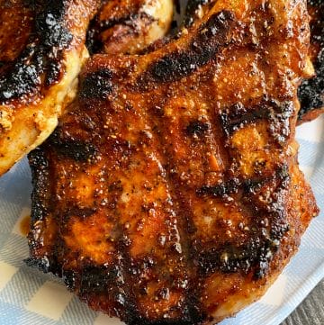 Juicy, tender grilled pork chops