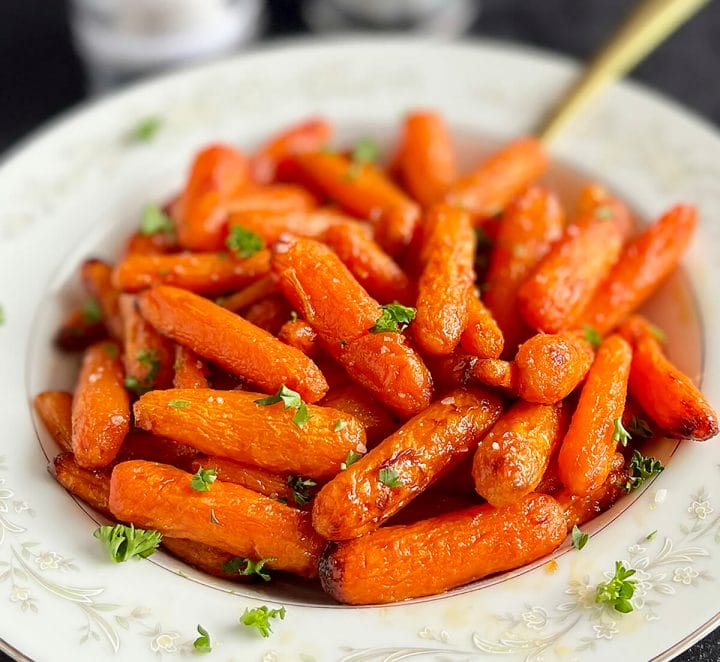 Recipe for air fryer honey maple roasted carrots