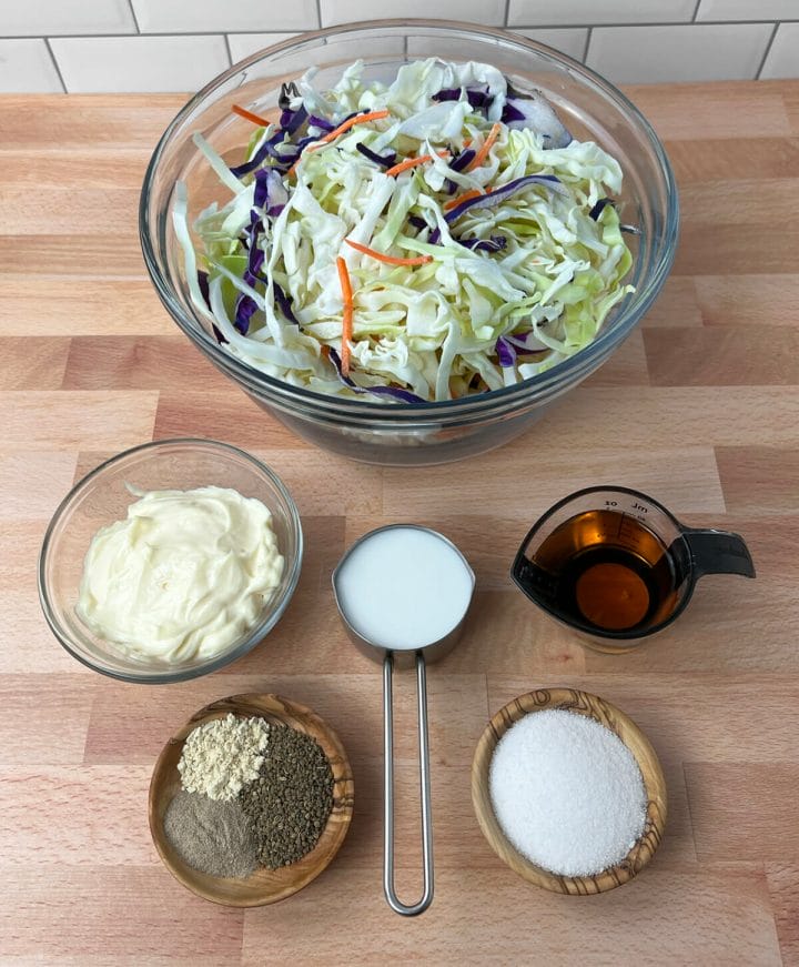 Recipe for country creamy coleslaw