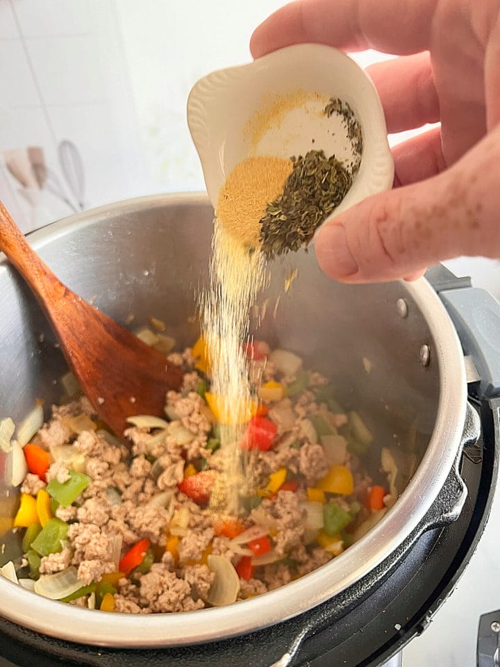 Adding spices to Instant Pot turkey chili