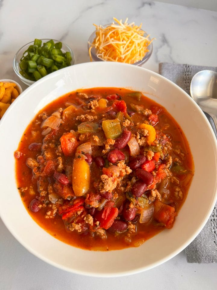 Instant Pot turkey chili with toppings.