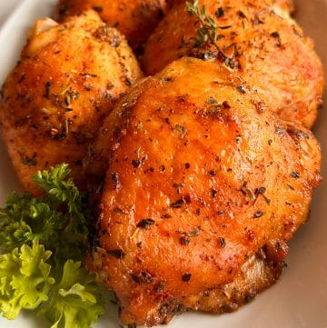 Oven baked chicken thighs